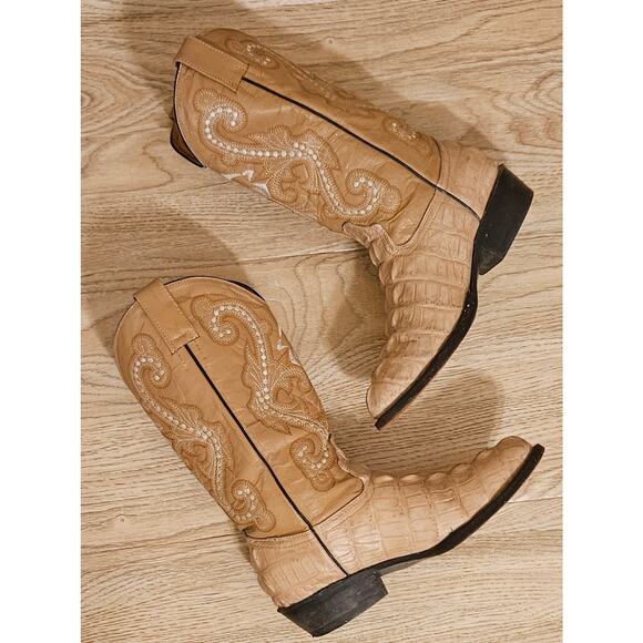 Men's Tan Western Boots - Picture 14 of 14